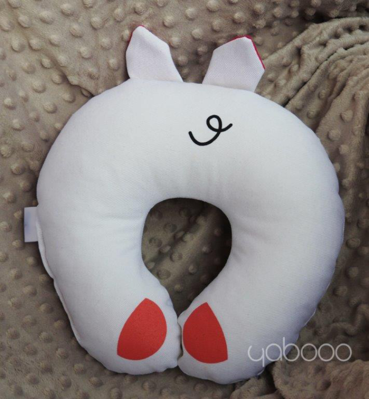 images/Realizacje/poduszka_reklamowa_z_nadrukiem_logo_cushion_producent_swinka_yabooo.png#joomlaImage://local-images/Realizacje/poduszka_reklamowa_z_nadrukiem_logo_cushion_producent_swinka_yabooo.png?width=750&height=810