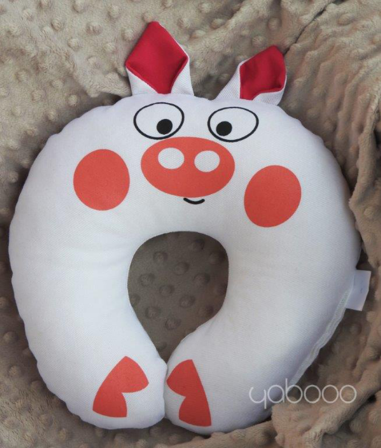 images/Realizacje/poduszka_reklamowa_z_nadrukiem_logo_pillow_producent_swinka_yabooo.png#joomlaImage://local-images/Realizacje/poduszka_reklamowa_z_nadrukiem_logo_pillow_producent_swinka_yabooo.png?width=750&height=881